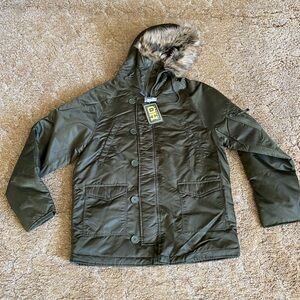 HQ issue men’s jacket new with tags 🏷️ size medium